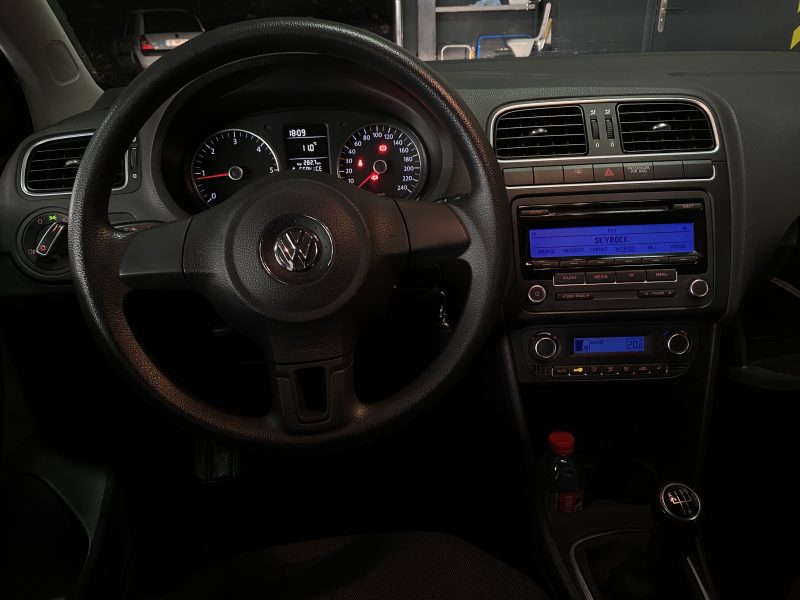 VOLKSWAGEN POLO V 1.2 TDI 75