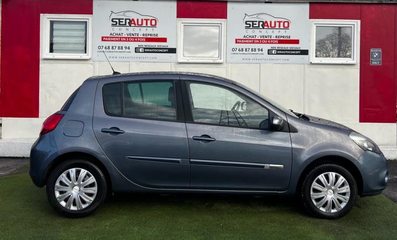 RENAULT CLIO III 2011