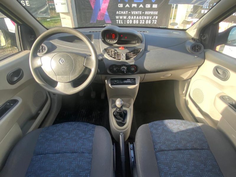 RENAULT TWINGO II 1.2 60