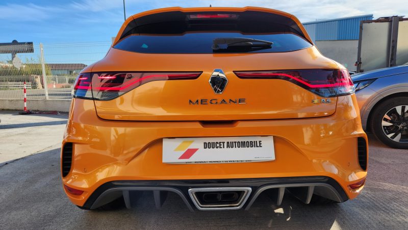 RENAULT MEGANE IV RS 1.8 300cv EDC / TROPHY 2020 / 1er Main