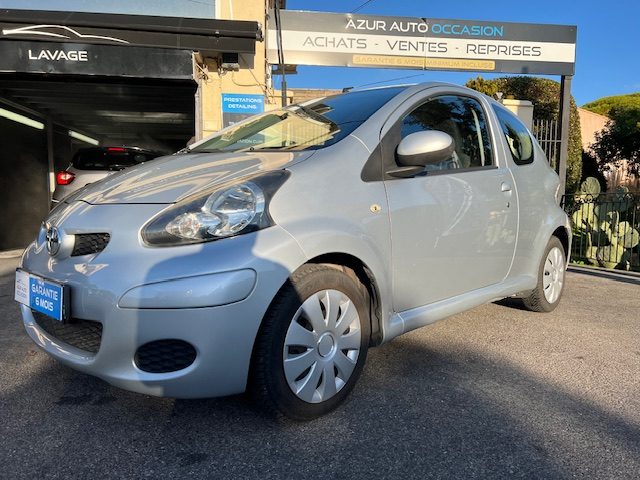 TOYOTA AYGO AUTOMATIQUE 1.0 VVT-i 69CV Confort GARANTIE 6 MOIS