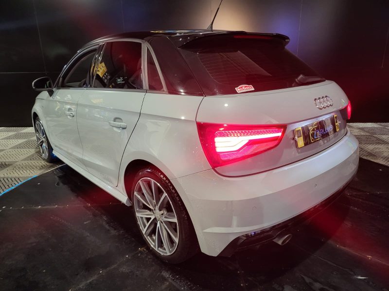 AUDI A1 SPORTBACK TFSI 95cv S-Line BVM5 // RADAR-AV-AR/GPS/BLUETOOTH/SIEGES CHAUFFANT