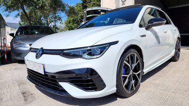 VOLKSWAGEN Golf 8 R 2l Tsi 320cvGOLF 