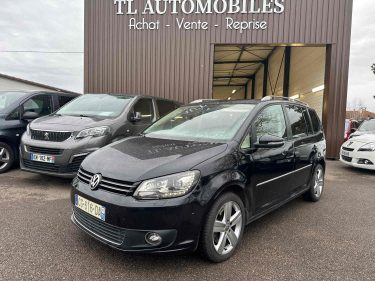 VOLKSWAGEN TOURAN 2012