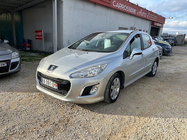 PEUGEOT 308 2011