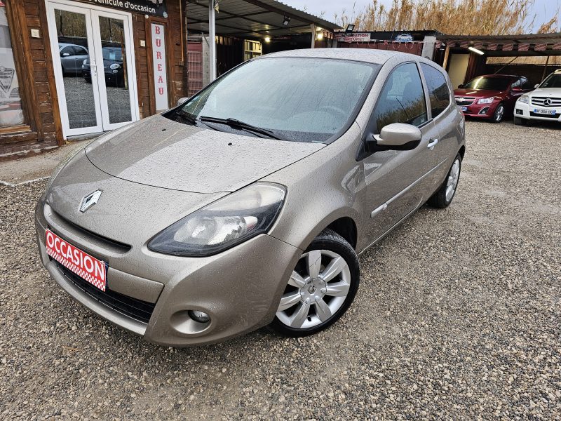 RENAULT CLIO III 1.5 DCI 90 CH TOMTOM GPS 