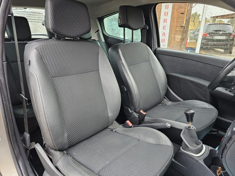 RENAULT CLIO III 1.5 DCI 90 CH TOMTOM GPS 