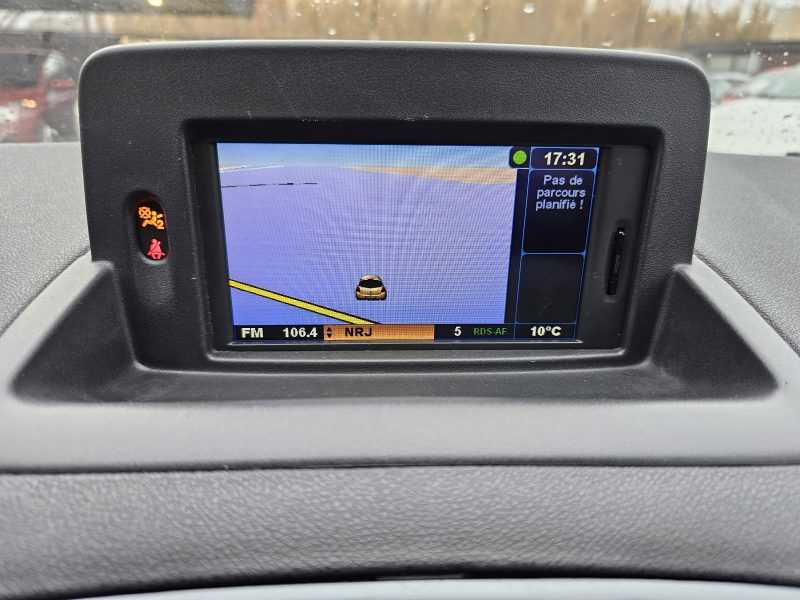 RENAULT CLIO III 1.5 DCI 90 CH TOMTOM GPS 