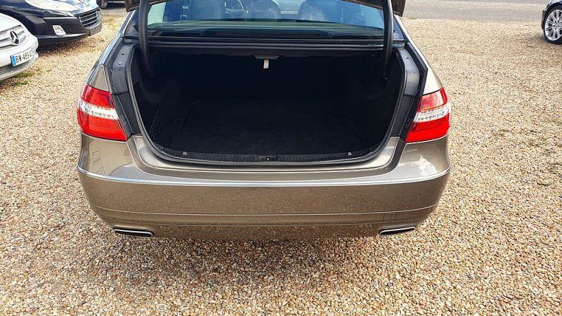 MERCEDES E 220 CDI 163 ch AVANTGARDE 7G-TRONIC