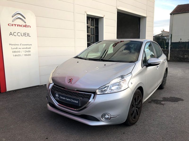 PEUGEOT 208 I 2013