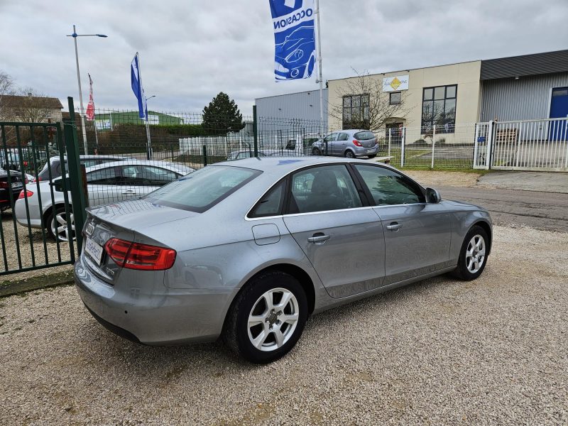 AUDI A4 2008