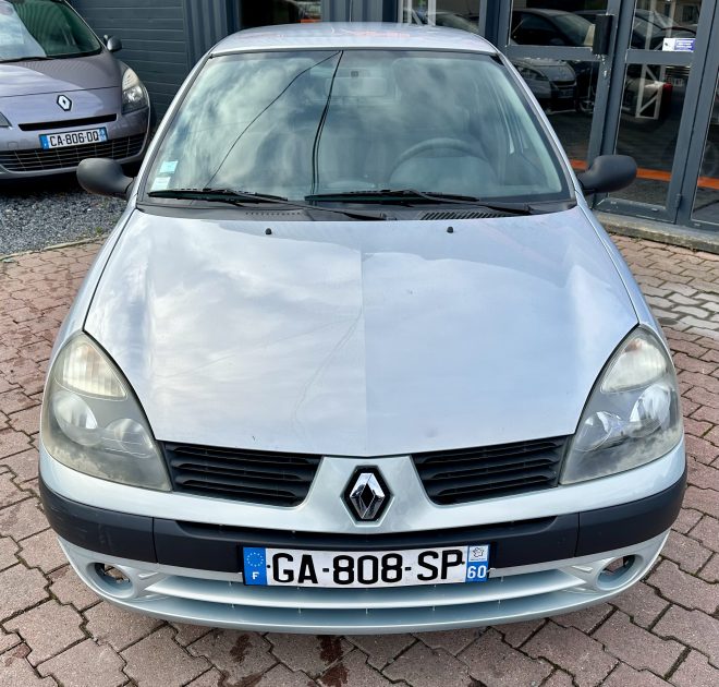 RENAULT CLIO 2004