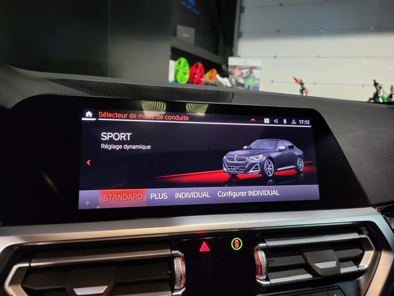 M240 i xDrive 374 cv TOIT OUVRANT / CAMERA AR / CARPLAY 