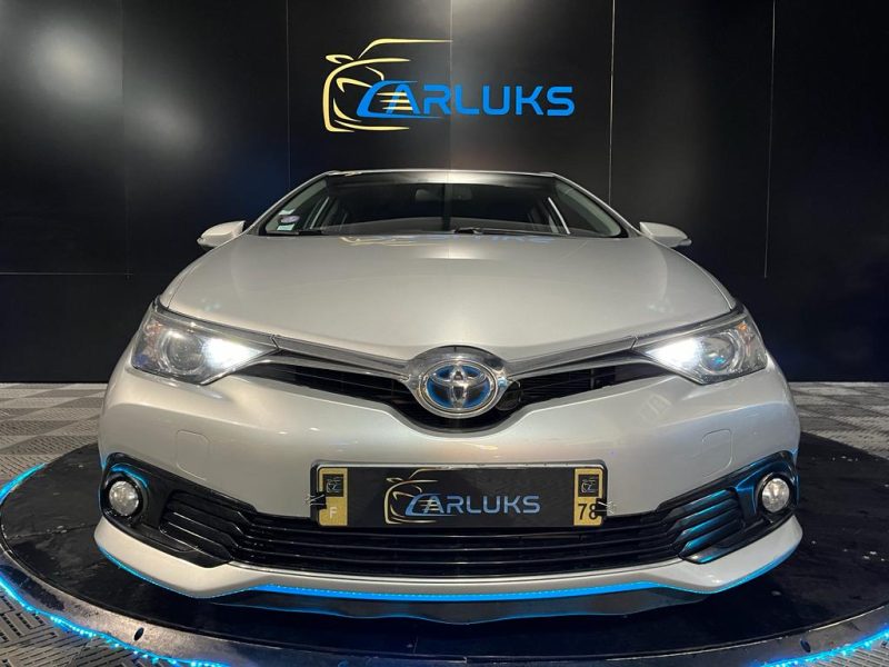 TOYOTA AURIS 1.8 hybride 136 cv HATCHBACK CAMERA / REGULATEUR / LIMITEUR