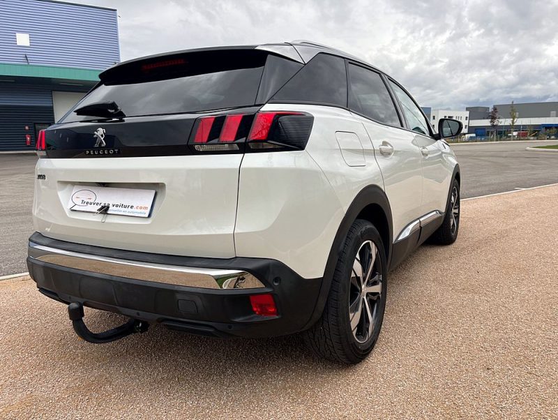 PEUGEOT 3008 CROSSWAY GARANTIE 1 AN 