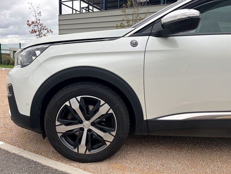 PEUGEOT 3008 CROSSWAY GARANTIE 1 AN 