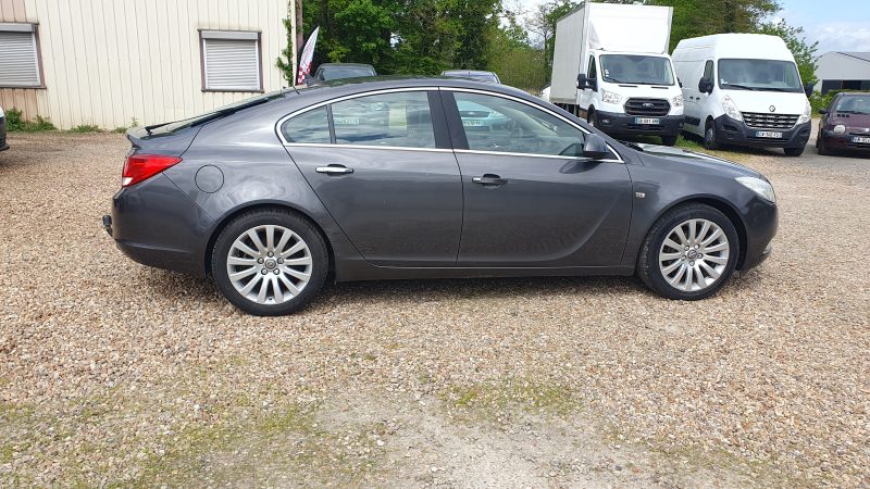 OPEL INSIGNIA 2.0 CDTI 130 ch FAP COSMO