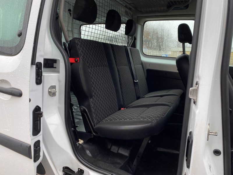 RENAULT Kangoo Cab approfondie 5 places 2013