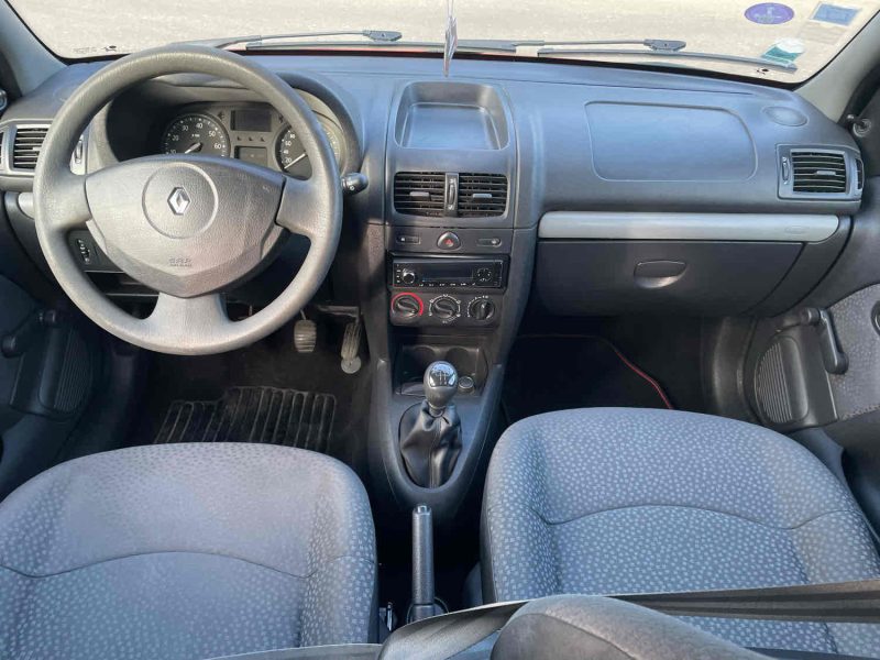 RENAULT CLIO II 1.2i 60CV