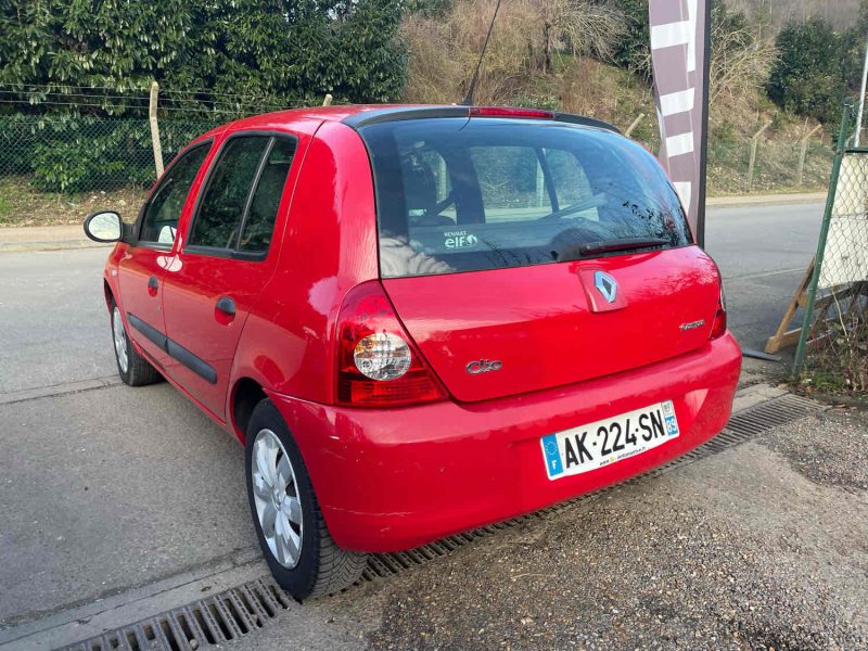 RENAULT CLIO II 1.2i 60CV