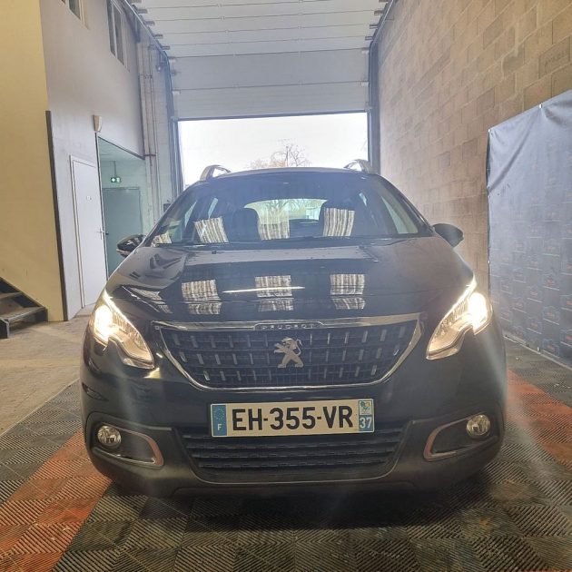 PEUGEOT 2008 2016