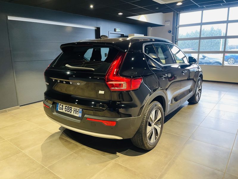 VOLVO XC40 2021