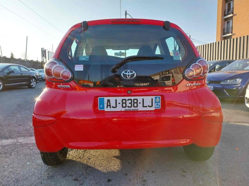 TOYOTA AYGO 2010