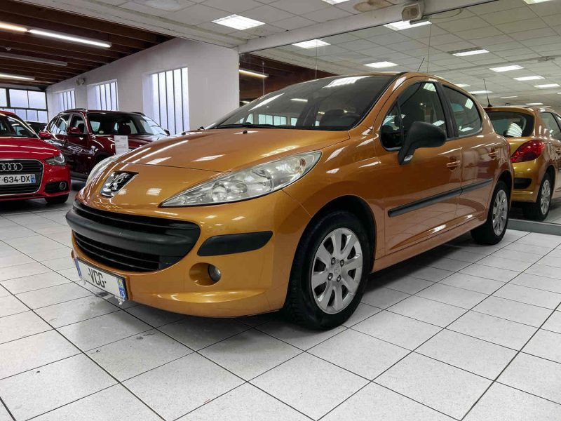 PEUGEOT 207 1.4E 16V 90CH EXECUTIVE