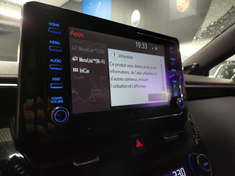 TOYOTA COROLLA 2.0 VVT-I 184CH COLLECTION / TETE HAUTE / SIEGES CHAUFFANTS / CARPLAY