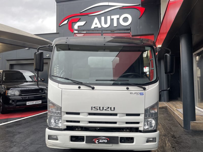 ISUZU N35  2013