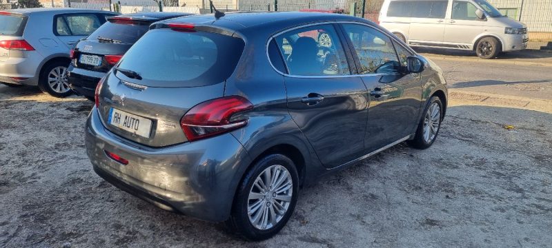 PEUGEOT 208   1.2 ALLURE 82cv