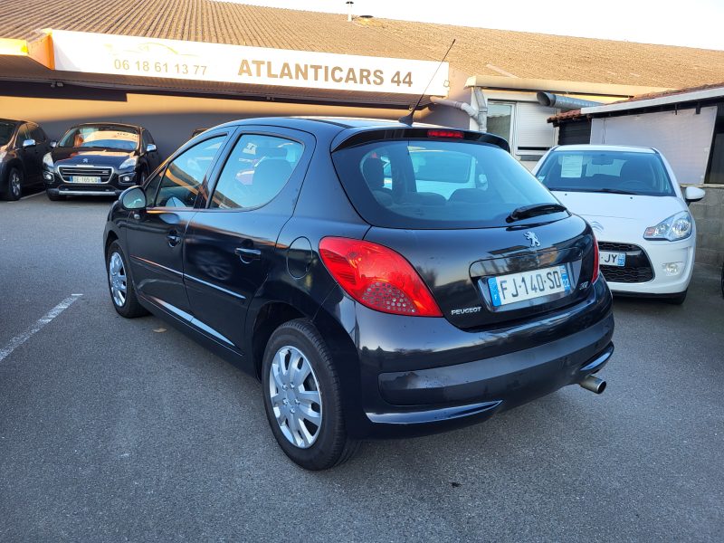 PEUGEOT 207 1.6 ESSENCE 120 CV PREMIUM