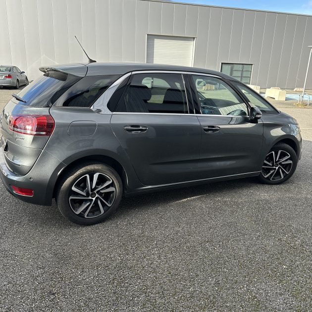 CITROEN C4 PICASSO II 2.0 BlueHDi 150 cv Shine Garantie 12 mois