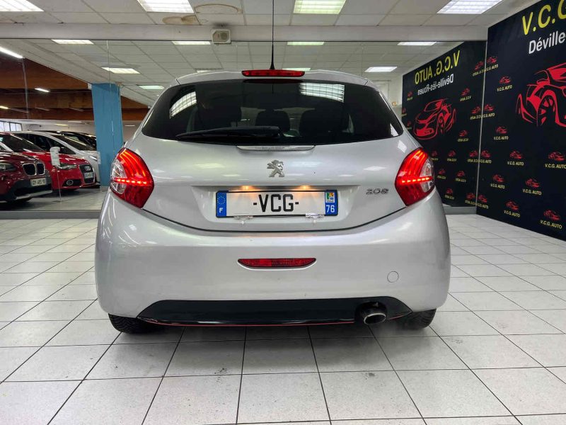 PEUGEOT 208 1.2 VTI 82cv