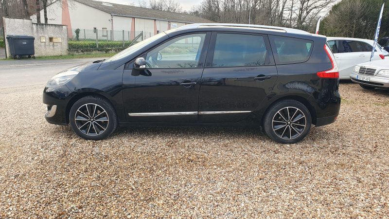 RENAULT GRAND SCENIC 1.2 TCe 132 ch BOSE