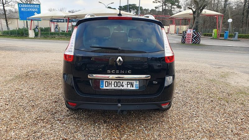 RENAULT GRAND SCENIC 1.2 TCe 132 ch BOSE