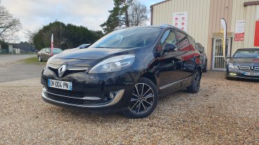 RENAULT GRAND SCENIC 1.2 TCe 132 ch BOSE