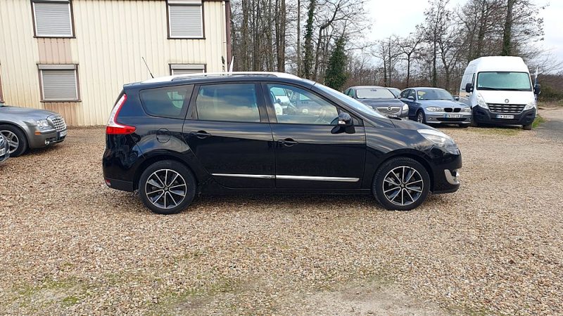 RENAULT GRAND SCENIC 1.2 TCe 132 ch BOSE