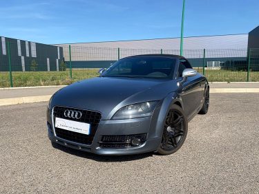 AUDI TT S LINE 2.0 L TFSI 200 ch