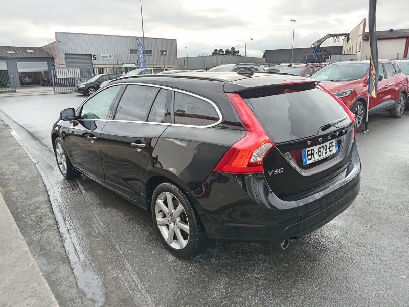 VOLVO V60 I 2017