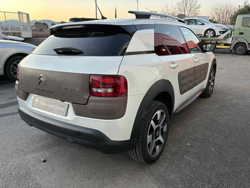 CITROEN C4 CACTUS toit panoramique