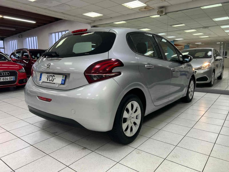 PEUGEOT 208 1.0 68cv