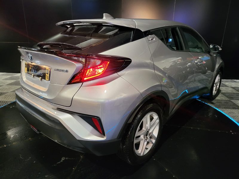 TOYOTA C-HR 122H Hybrid 184/153cv Dynamic BVA / CAMERA DE RECUL/ALERTE FRANCHISSEMENT DE LIGNE