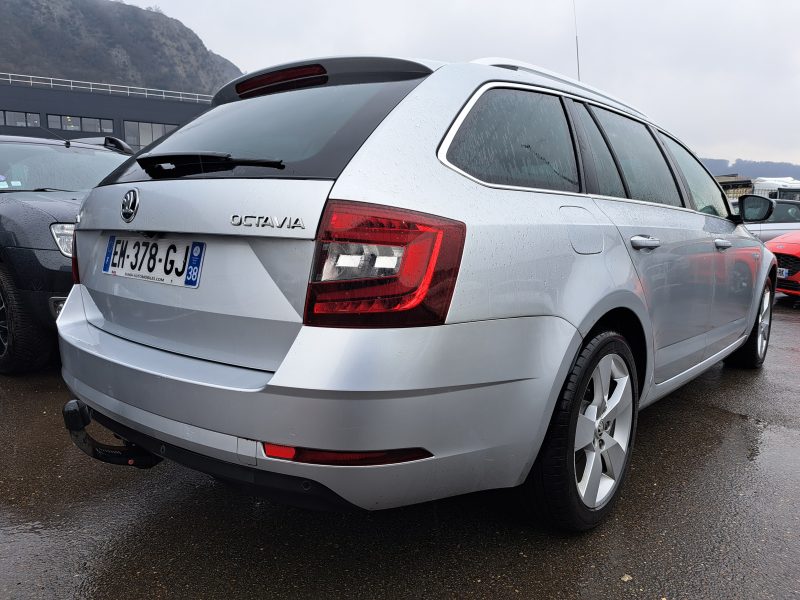 SKODA OCTAVIA 2017