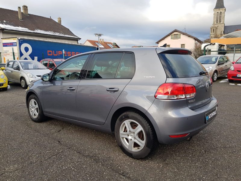 VOLKSWAGEN GOLF VI 1.6 TDi 105CV CONFORTLINE