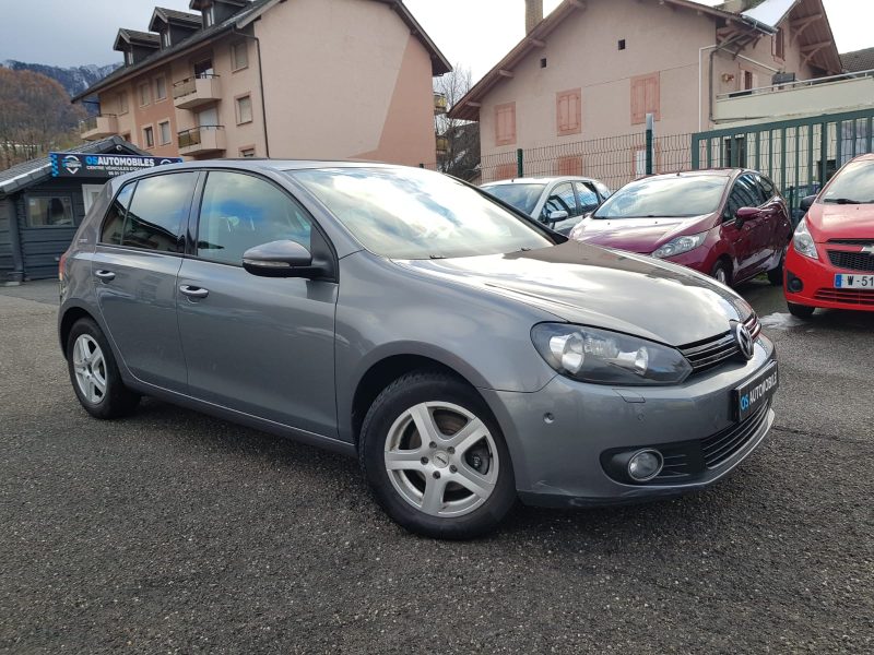 VOLKSWAGEN GOLF VI 1.6 TDi 105CV CONFORTLINE