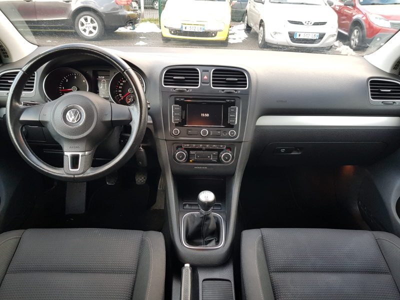 VOLKSWAGEN GOLF VI 1.6 TDi 105CV CONFORTLINE