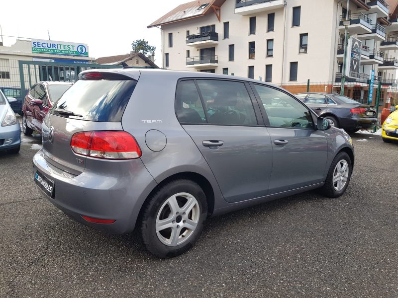 VOLKSWAGEN GOLF VI 1.6 TDi 105CV CONFORTLINE