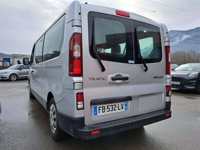 RENAULT TRAFIC III Autobus/Autocar 2018