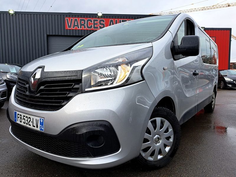 RENAULT TRAFIC III Autobus/Autocar 2018